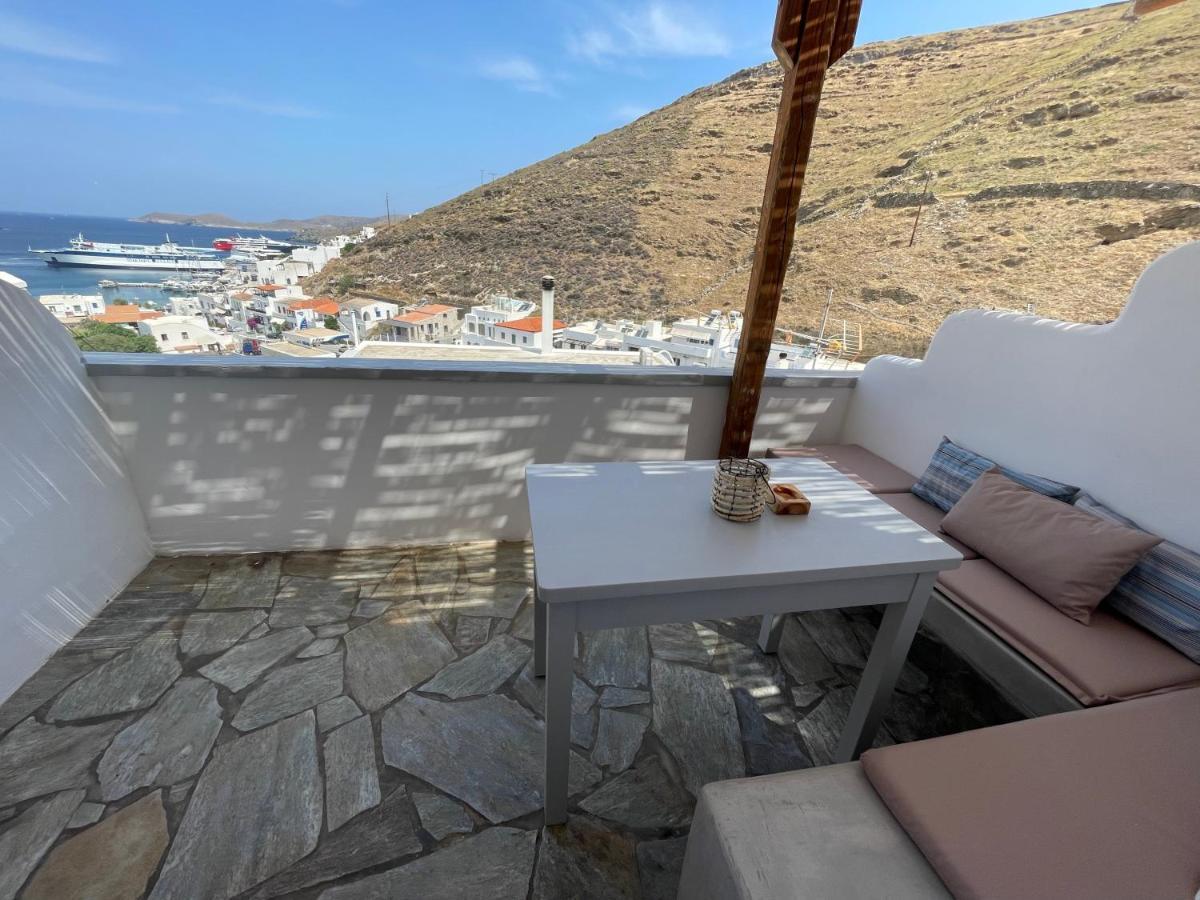 Juli'S Suites Mérichas Eksteriør bilde